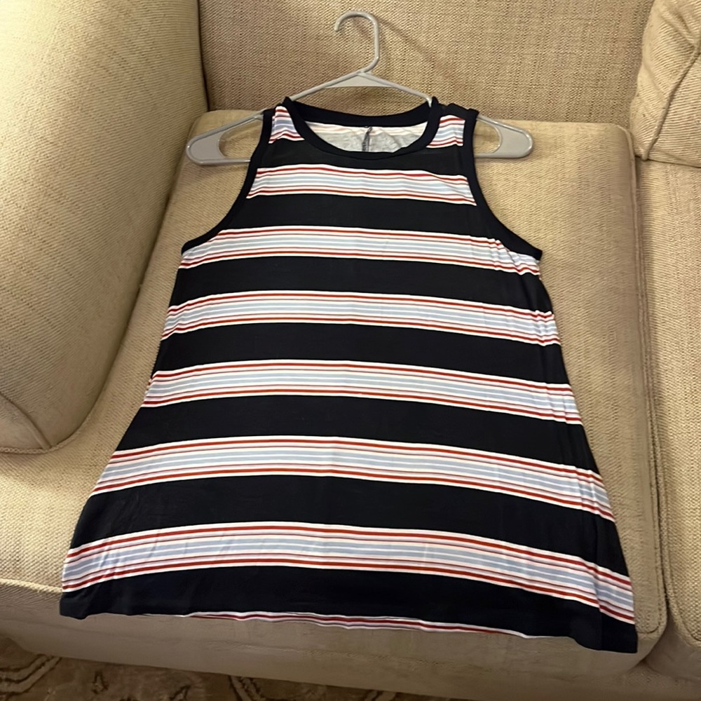 Maurices shirt. Size S